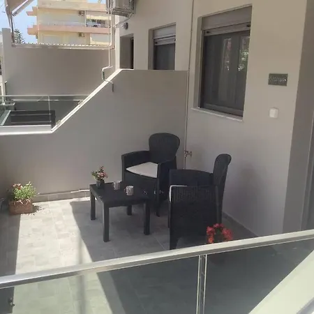 Nafsika Apt., Next To The Beach!
