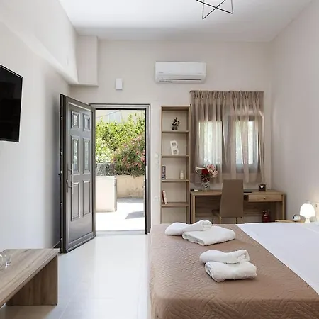Nafsika Apt., Next To The Beach! Rethymno (Crete)