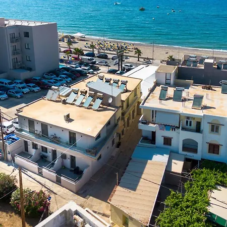 Nafsika Apt., Next To The Beach!